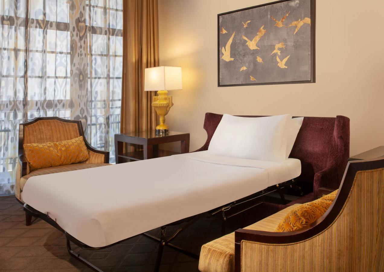 The Ashton Hotel Форт Уорт Екстериор снимка